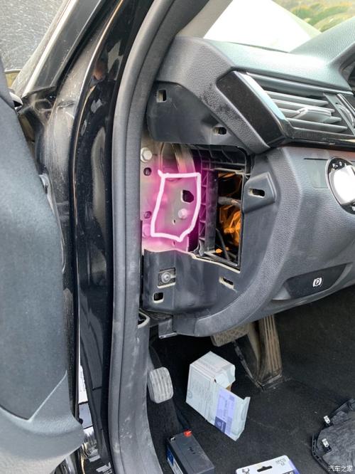 奔驰车48号电箱故障,奔驰电箱在哪2024/6/