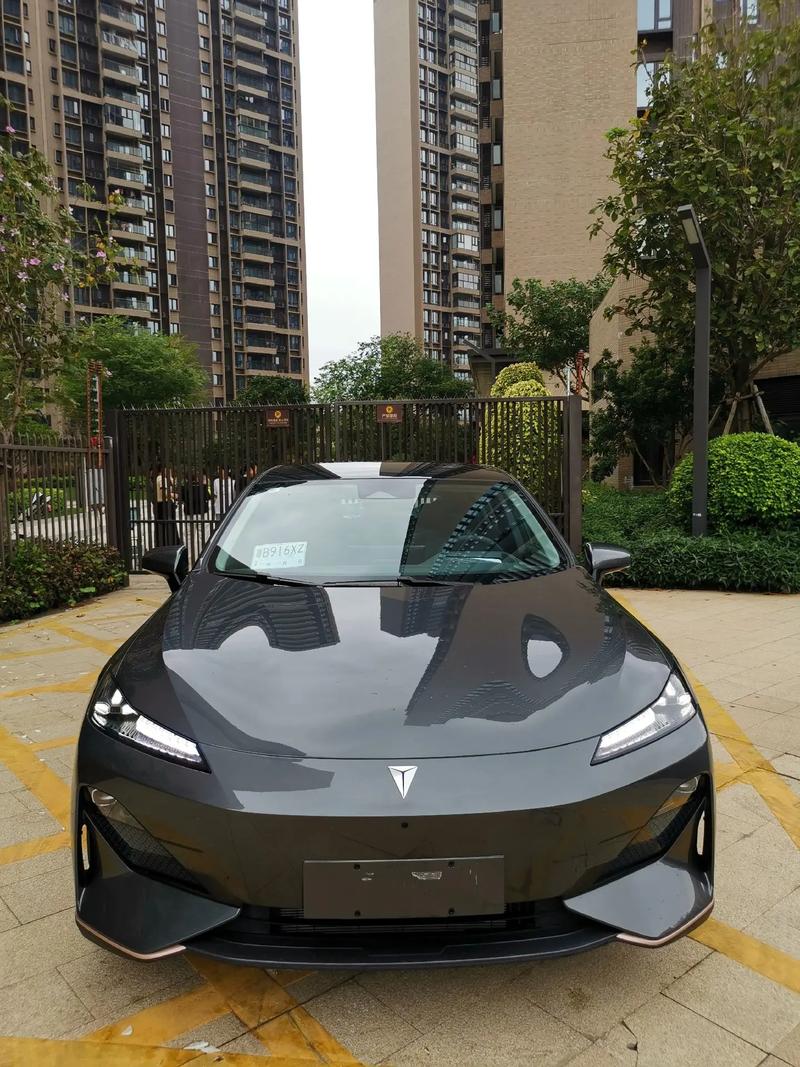 sl03深蓝纯电版故障,深蓝汽车SL03纯电2024/6/
